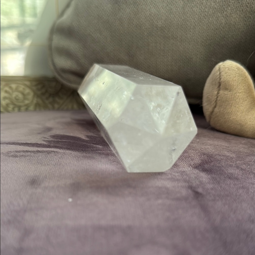 Clear Quartz Crystal Point - Picture 3 of 6